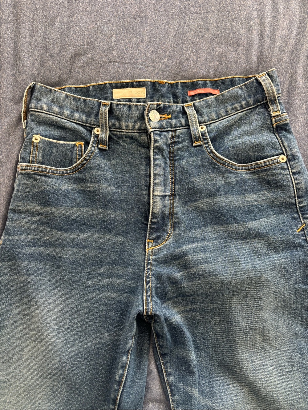Pilcro Straight-Leg Women’s Jeans in Washed Blue